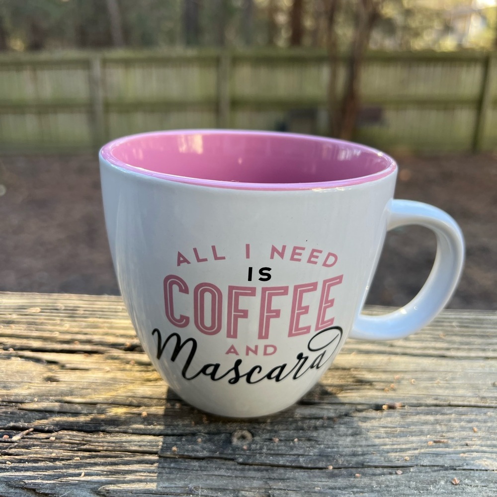GIFTCRAFT Pink and White Coffee and Mascara Coffee Ceramic Mug
